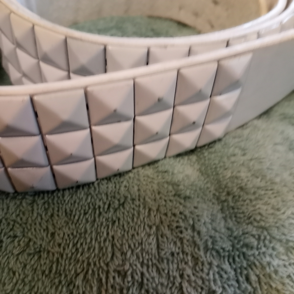 Men's studded white leather belt